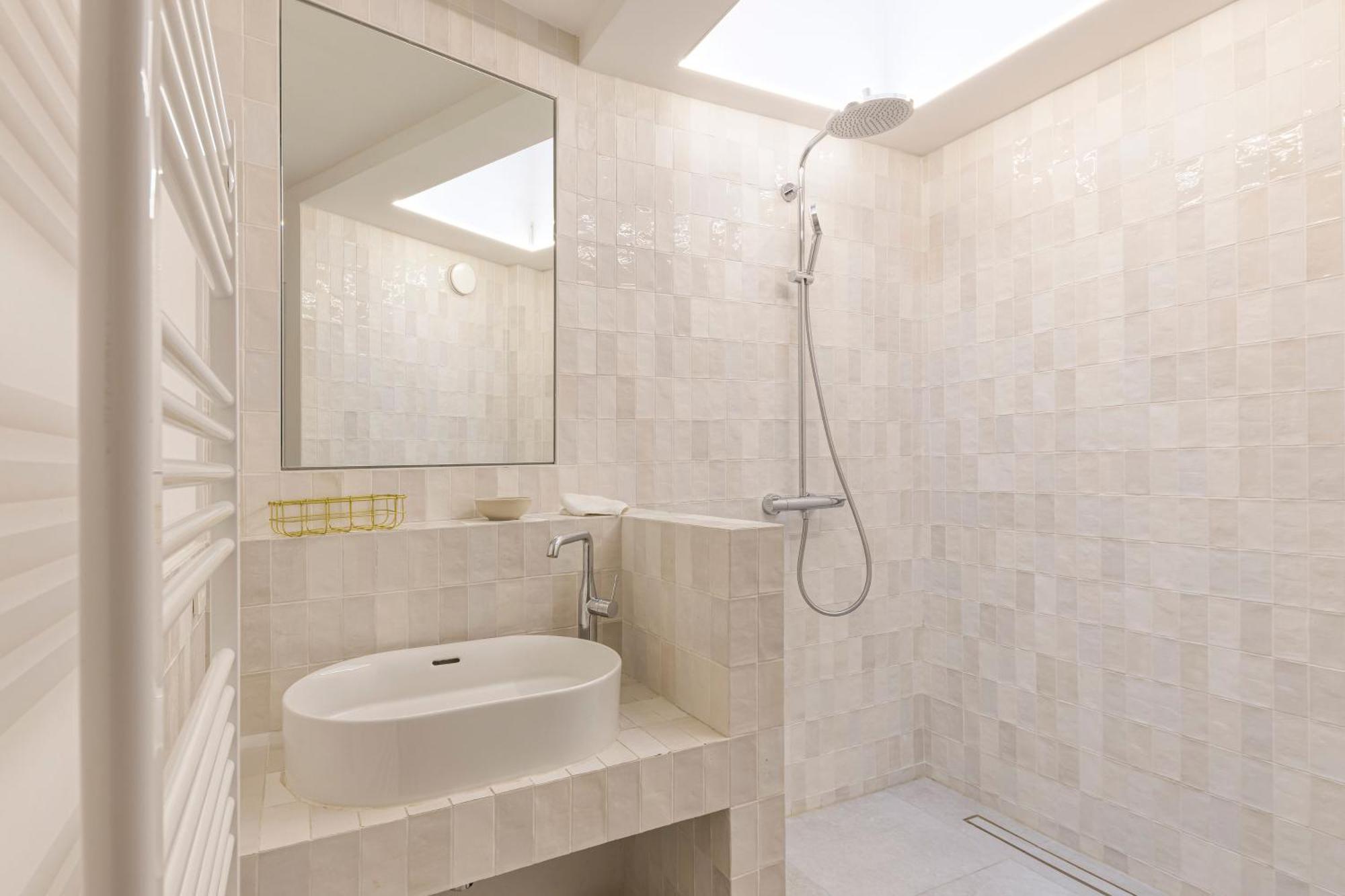 Wok Rooms Saint-Gilles Экстерьер фото